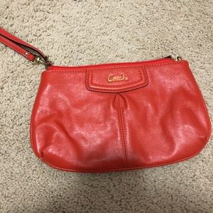 ⭐️Authentic Coach Wristlet⭐️